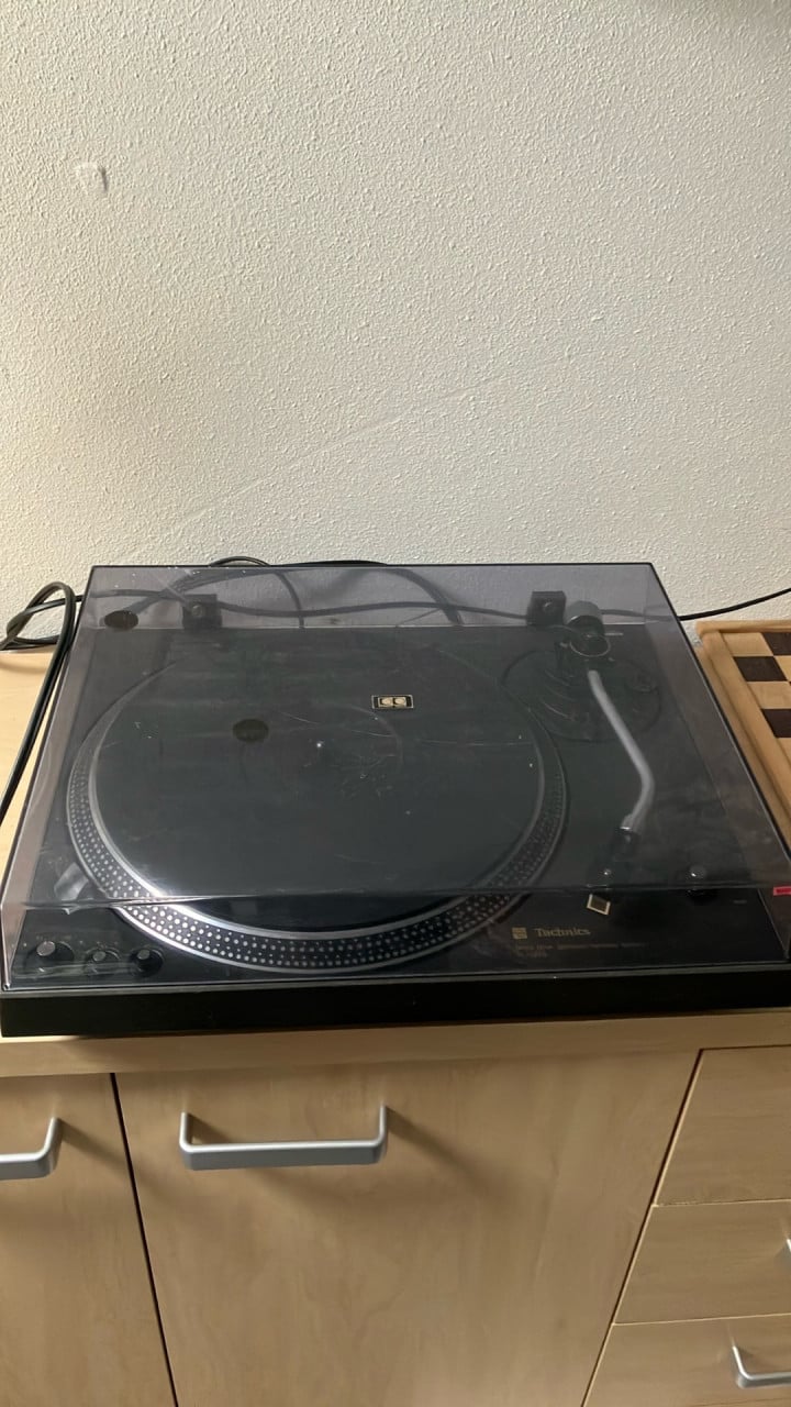 Technics sl-1710