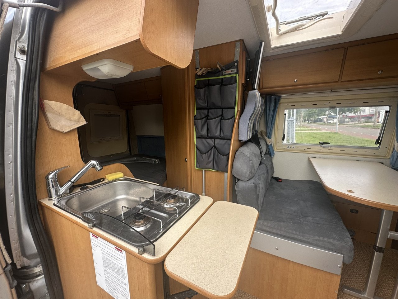 4 persoons Fiat Ducato Trigano Eurocamp buscamper. garantie, jaar apk
