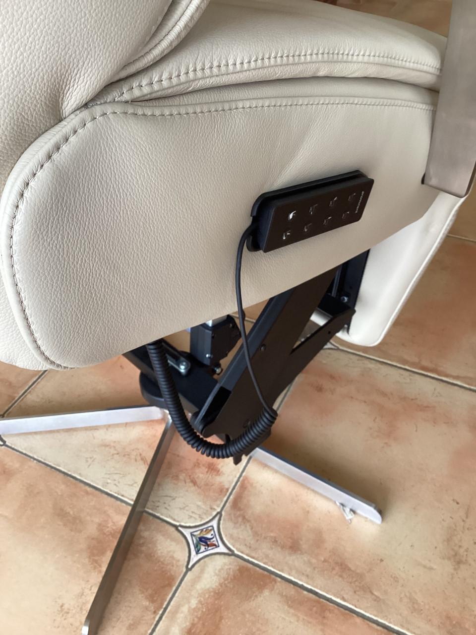 Prominent sta-op relax S100(3 motoren)Showroomstaat!NP6200 euro