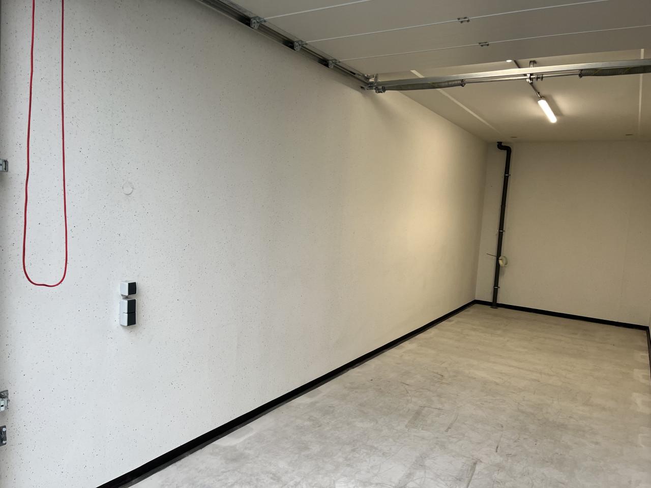 Garagebox ''Haamstedebox'' te huur