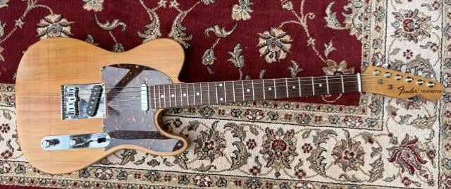 Telecaster gitaar  kloon met extra specs.
