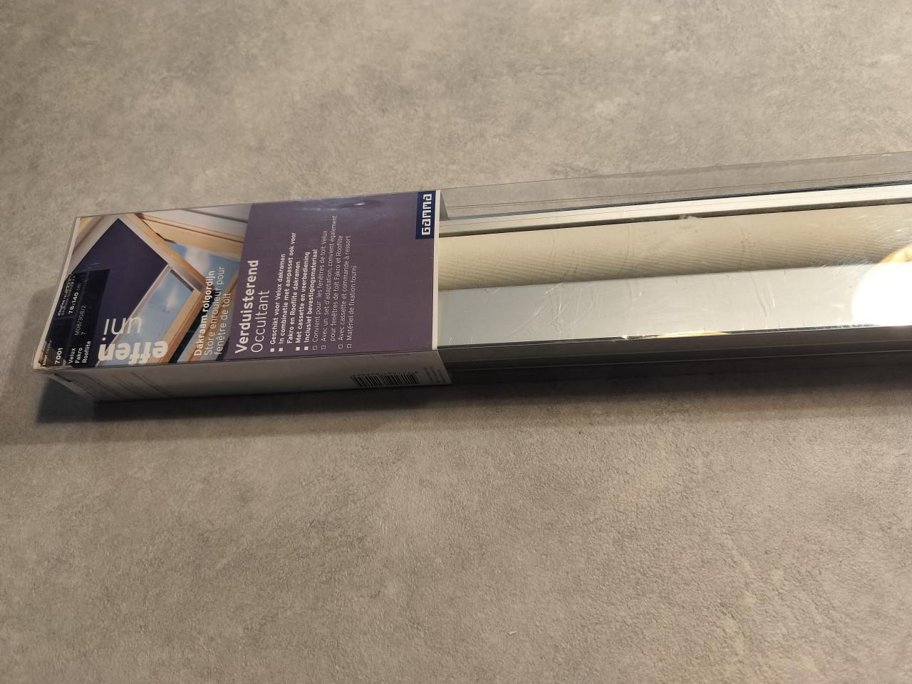 Dakraam rolgordijn Velux