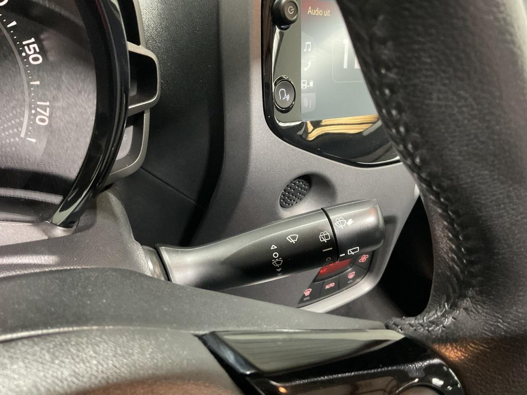 Toyota Aygo 1.0 vvt-i x-joy cabrio | clima | apple carplay |