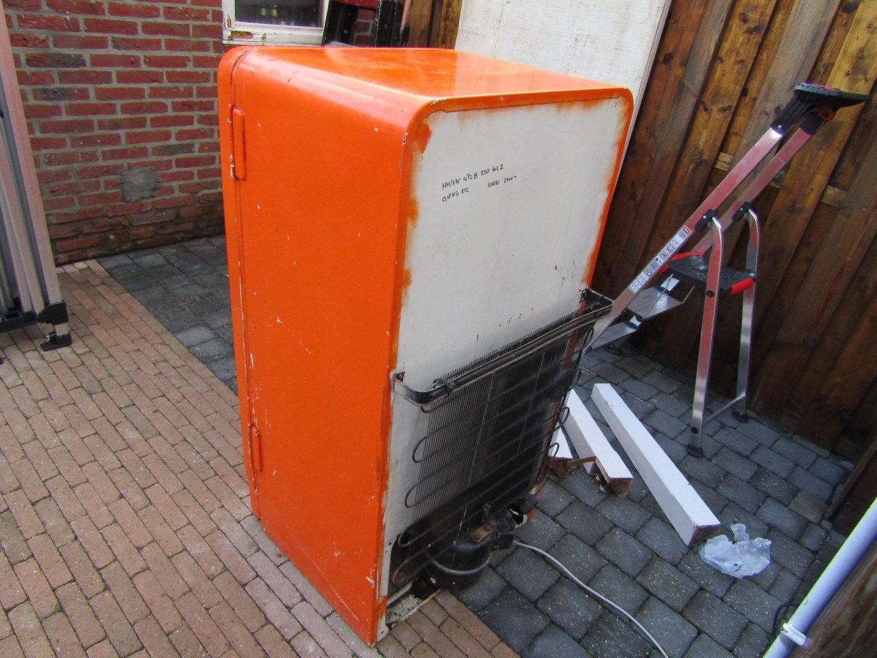 Koelkast met vriesvakje