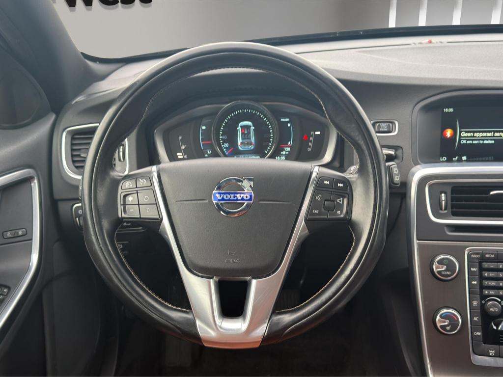 Volvo V60 2.4 d6 awd plug-in hybrid summum leer dakraam