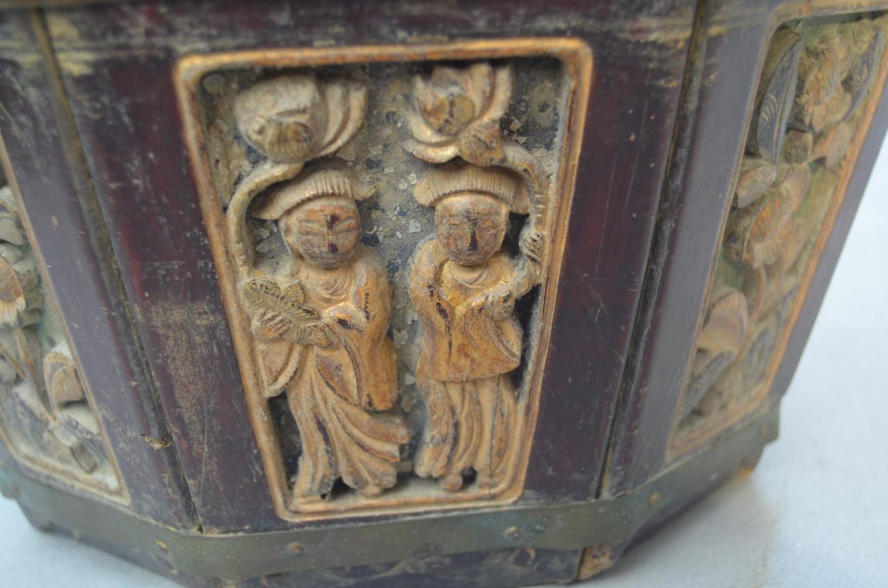 Chinese houten theepothouder octagonaal, gesneden, hout