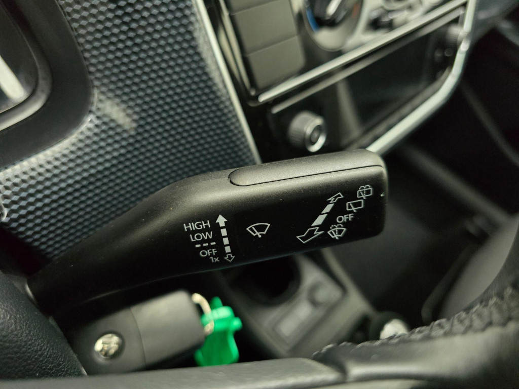 Volkswagen UP! occasion 1.0 bmt up! beats met bluetooth audio! | tweedehand