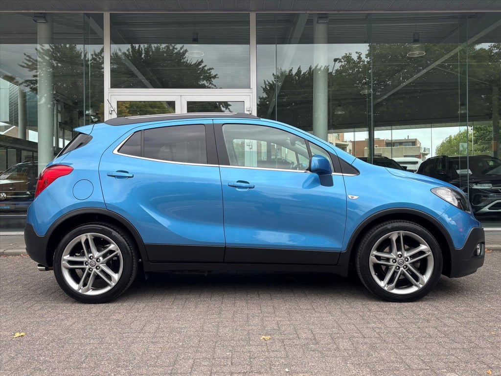 Opel Mokka 1.4 turbo 140pk cosmo| sunroof|trekhaak|leder| stoel-stuurverwar