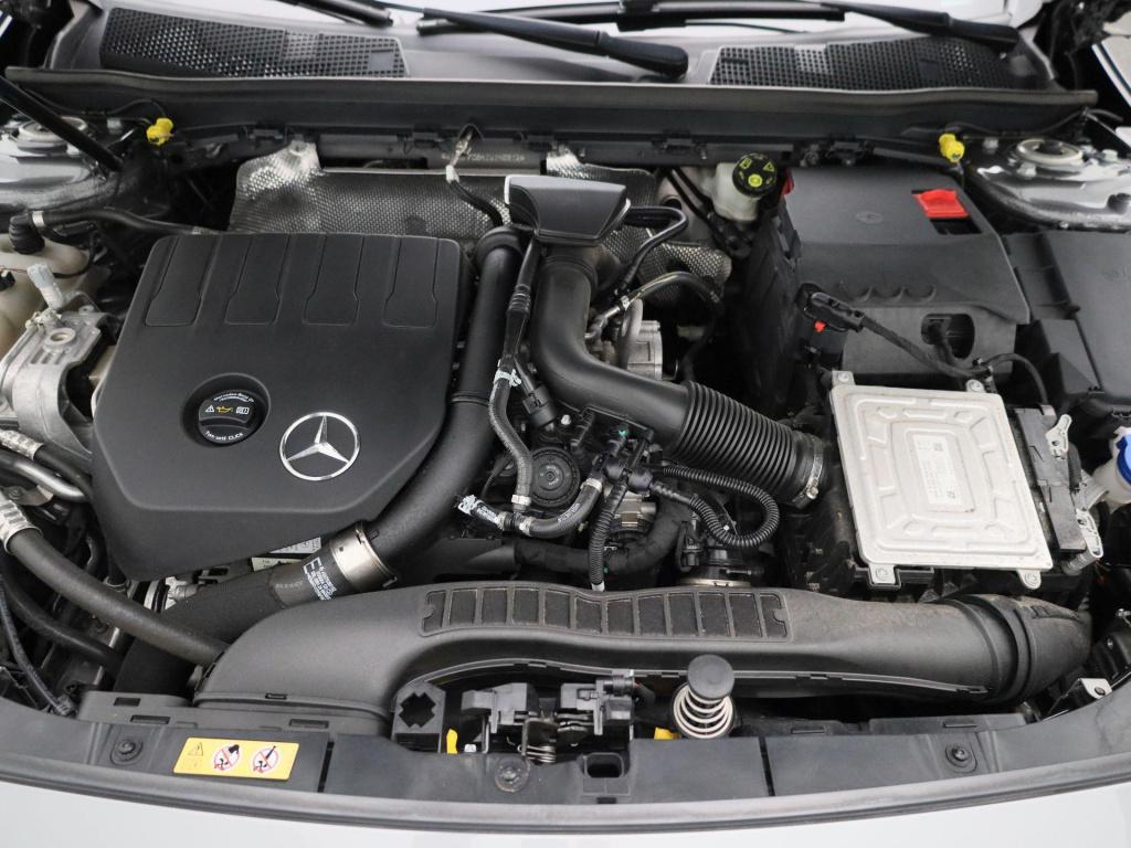 Mercedes-Benz A-Klasse 180 business solution | automaat | navigatie | achte