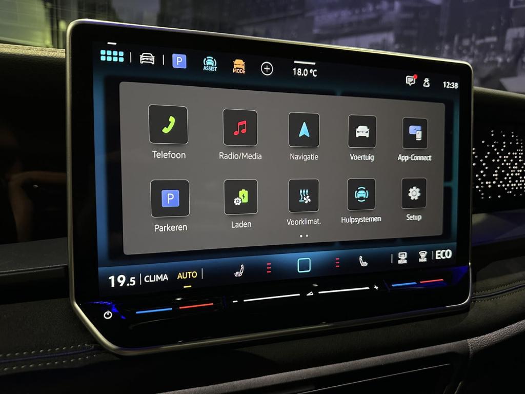 Volkswagen Tayron 1.5 ehybrid r-line edition *pano*keyless*blackstyle*