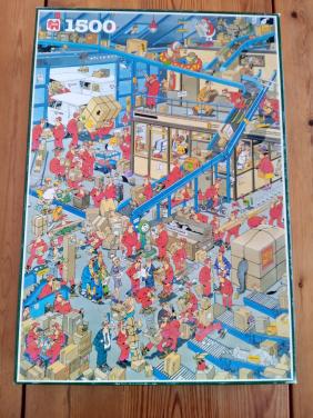 2x Jan van Haasteren puzzels 1500 st.