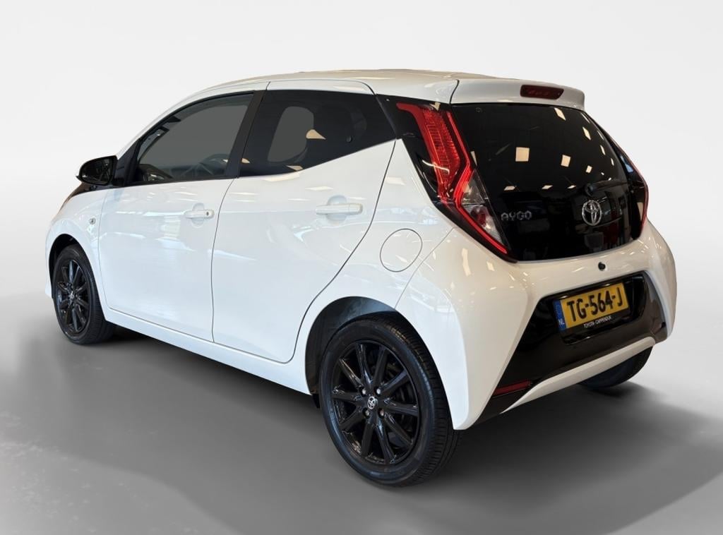 Toyota Aygo 1.0 vvt-i x-clusiv