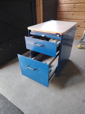 Ladeblok voor in de garage