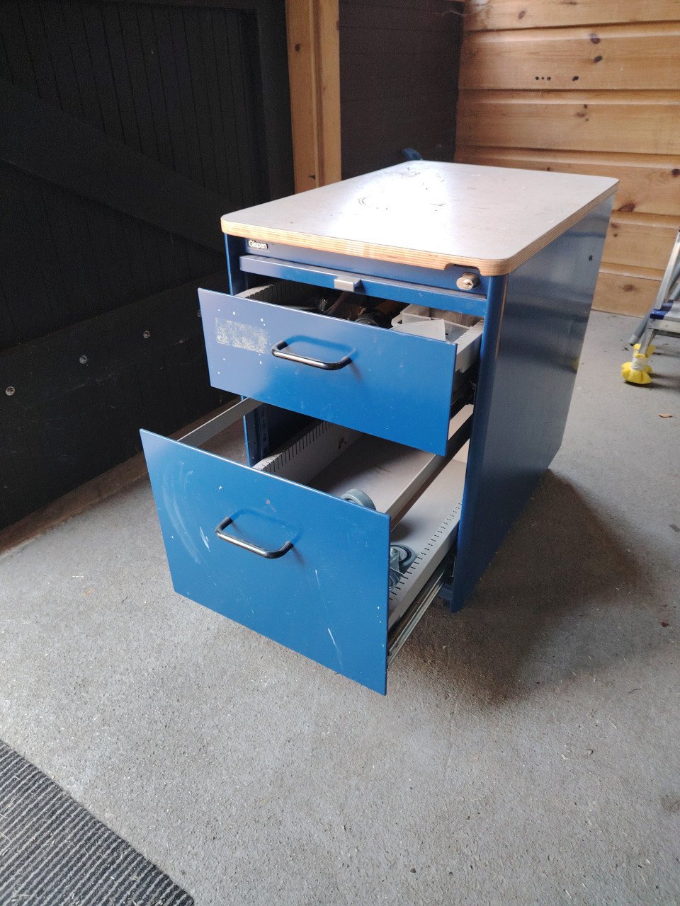 Ladeblok voor in de garage