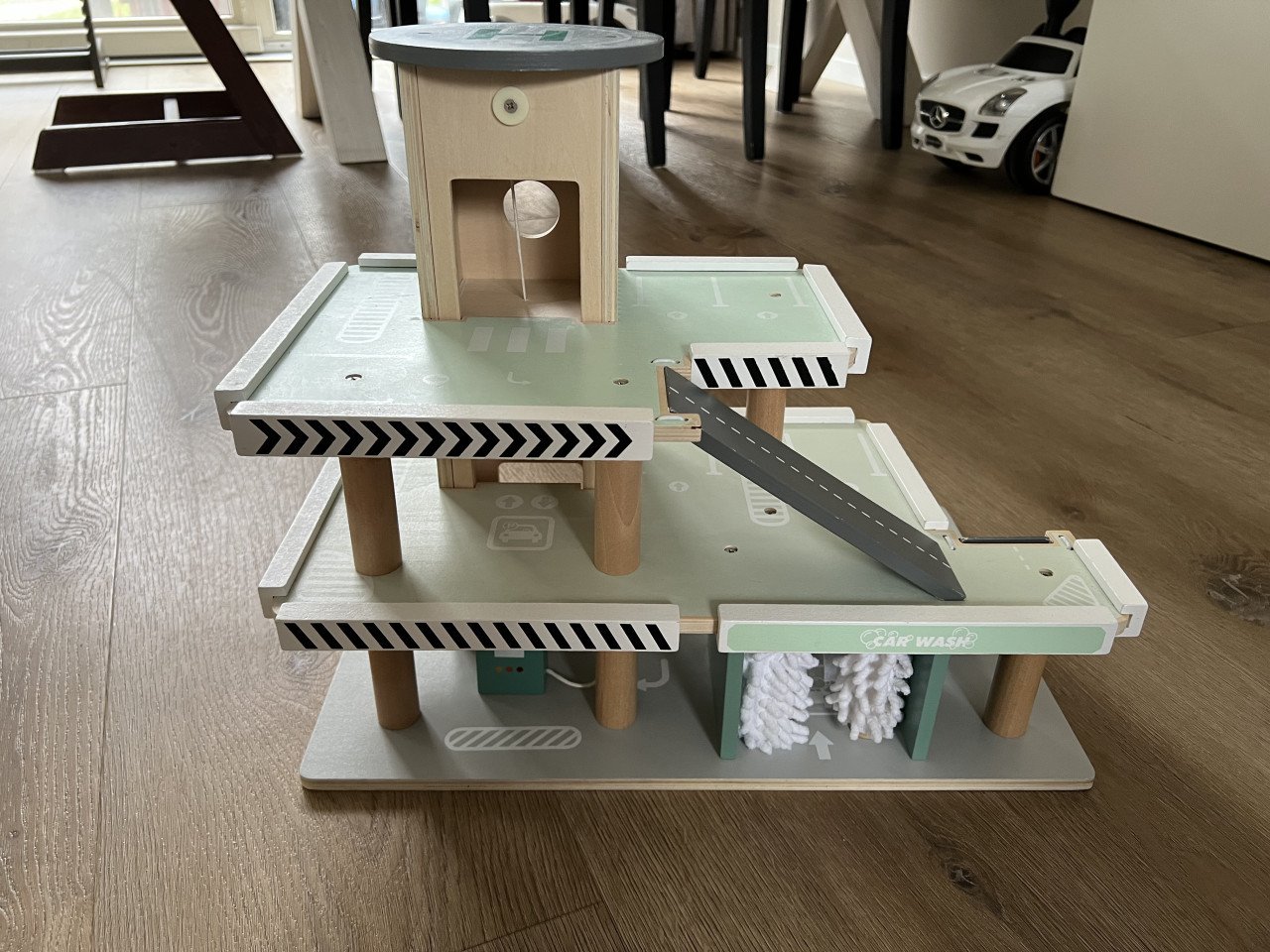 Houten autogarage Hema