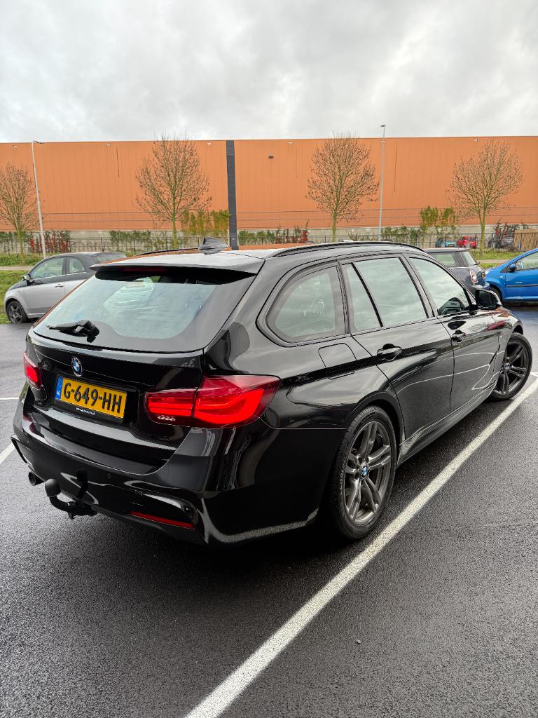 BMW 3-serie 318i touring - m sport - corporate lease