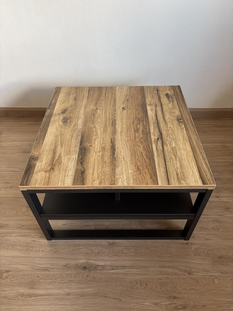 Mooie salontafel, zo goed als nieuw!