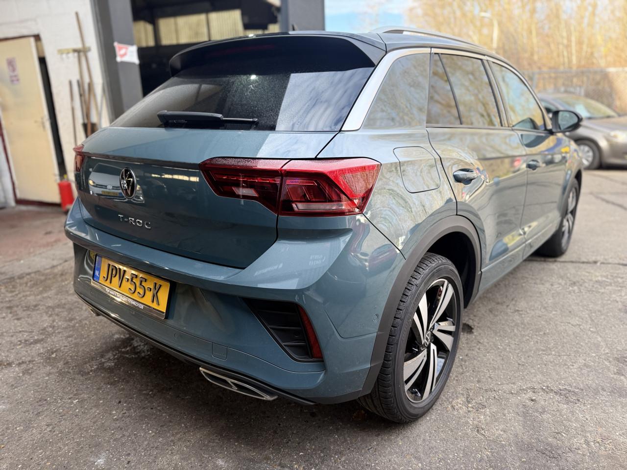 Volkswagen T-Roc 1.5 TSI R-Line 2023 AUTOMAAT|BENZINE|CARPLAY