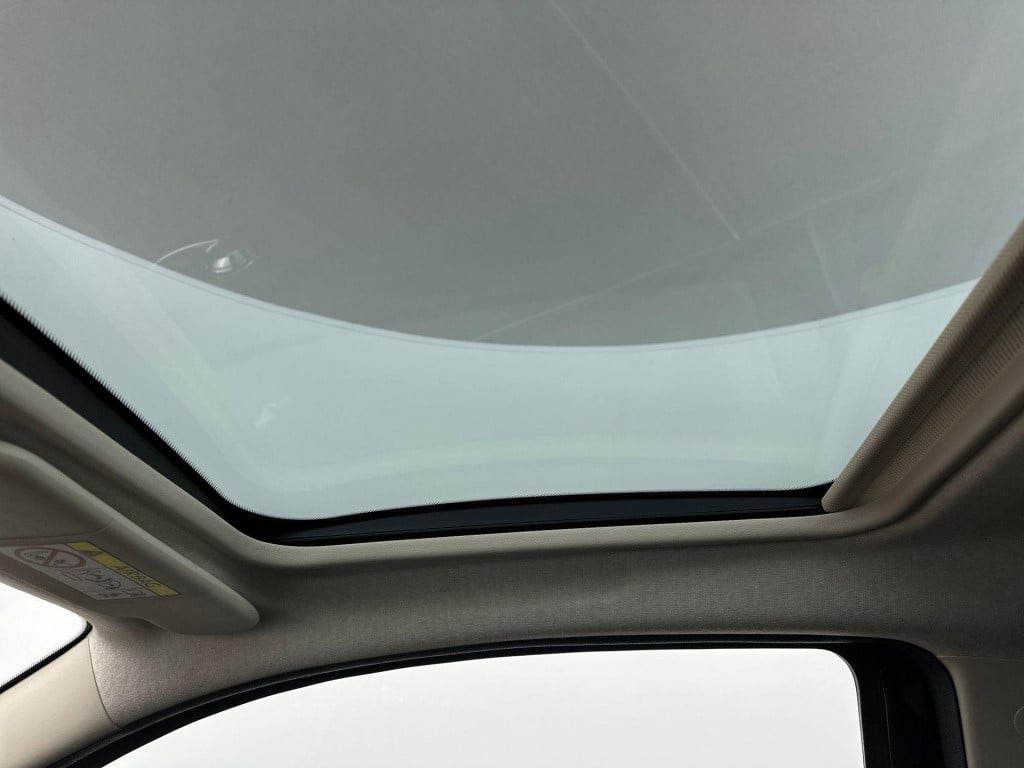Fiat 500 1.0 hybrid dolcevita navi | panoramadak | climate control | lichtm