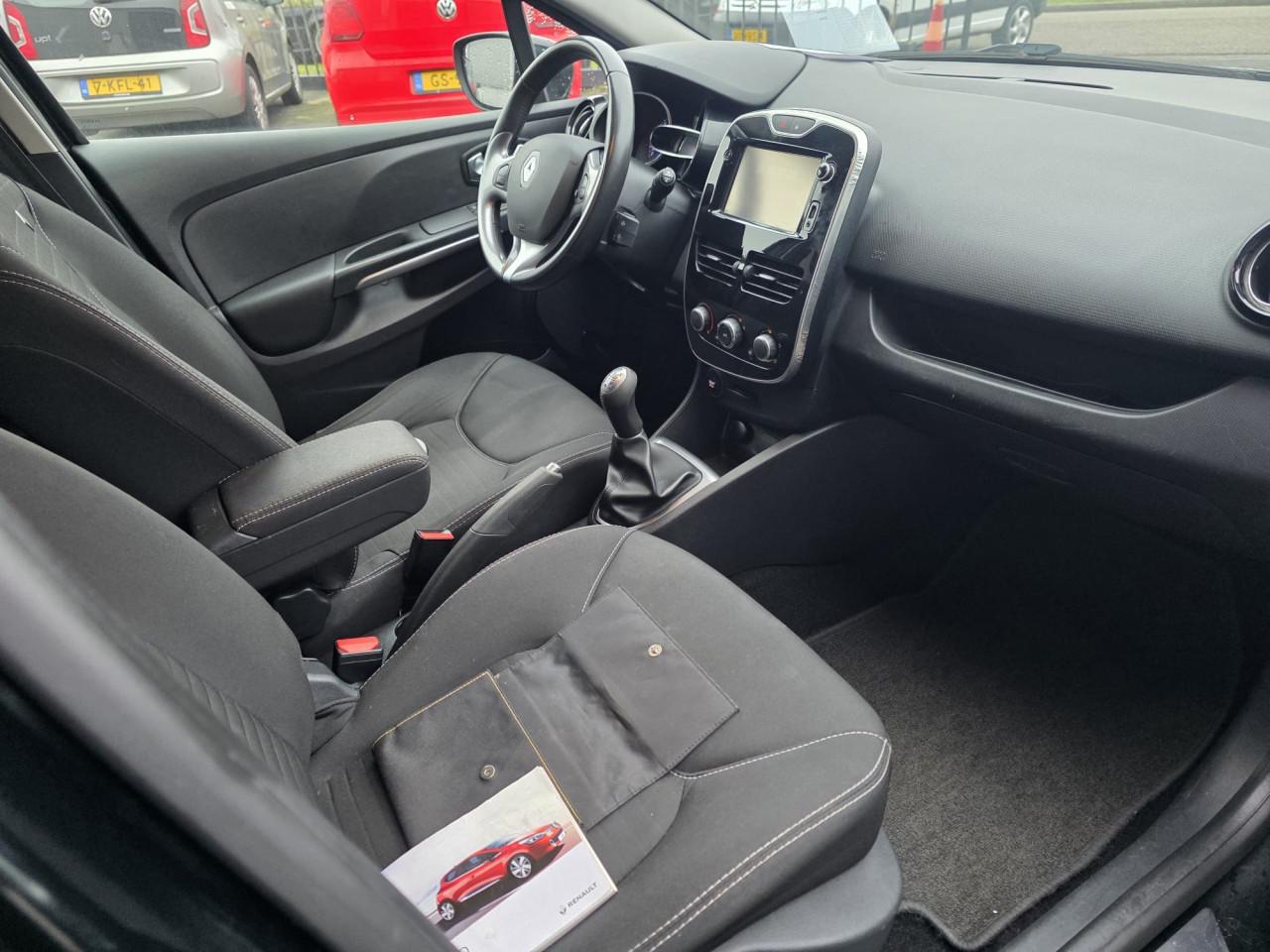 TE KOOP RENAULT CLIO 0.9 TCe LIMITED ZUINIGHEIDSLABEL B IN NIEUWSTAAT