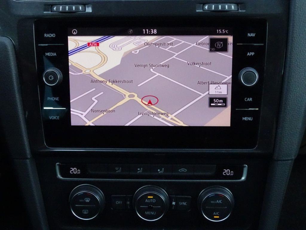 Volkswagen Golf 1.0 tsi comfortline automaat | navi | bluetooth