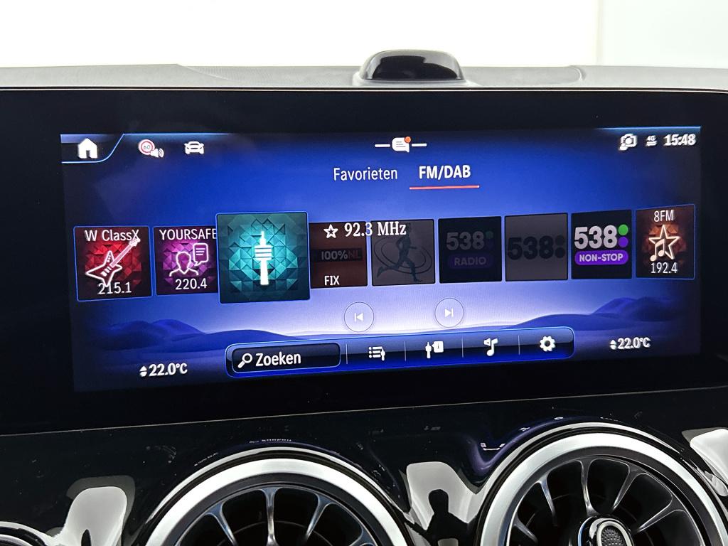 Mercedes-Benz Eqa 250+ business solution amg 71 kwh | nightpakket | panoram