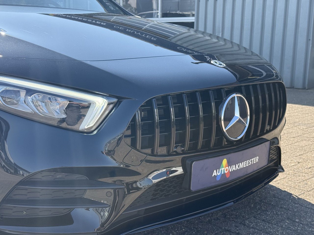 Mercedes-Benz A-klasse - 180 d AMG | Widescreen | Camera | Sfeer | Carplay