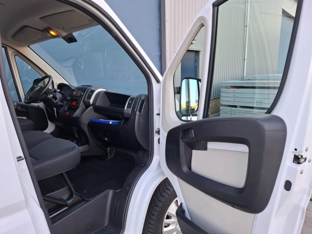 Fiat Ducato 33 2.3 multijet l2h2 airco / cruise controle / navi / n.a.p / 3