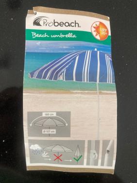 STRANDPARASOL  ( NIEUW )