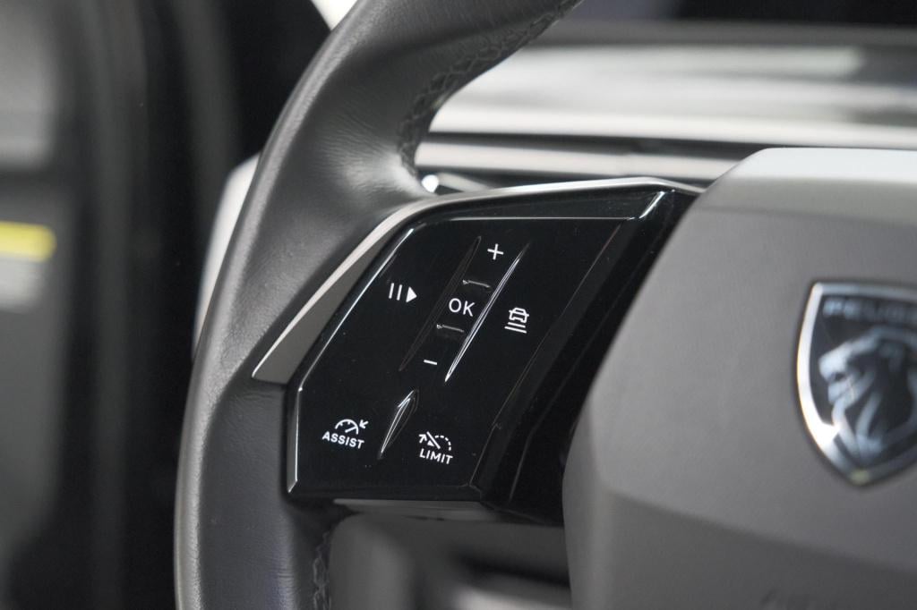 Peugeot E-5008 allure avantage 73 kwh 7p | 360 camera | dodehoekdetectie | 