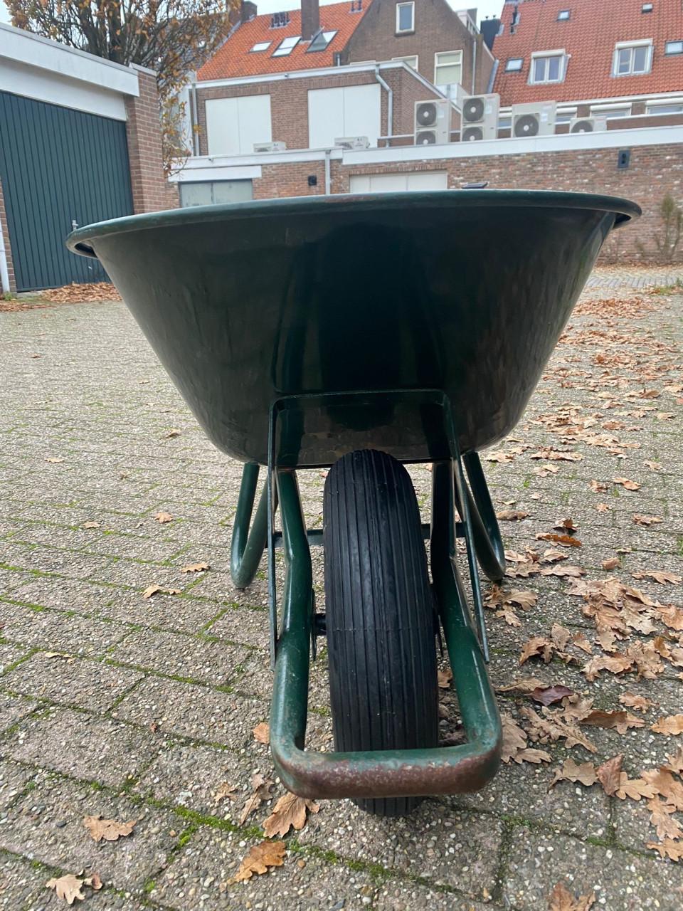 Altrad Fort Kruiwagen - Groen Metaal - 80 Liter