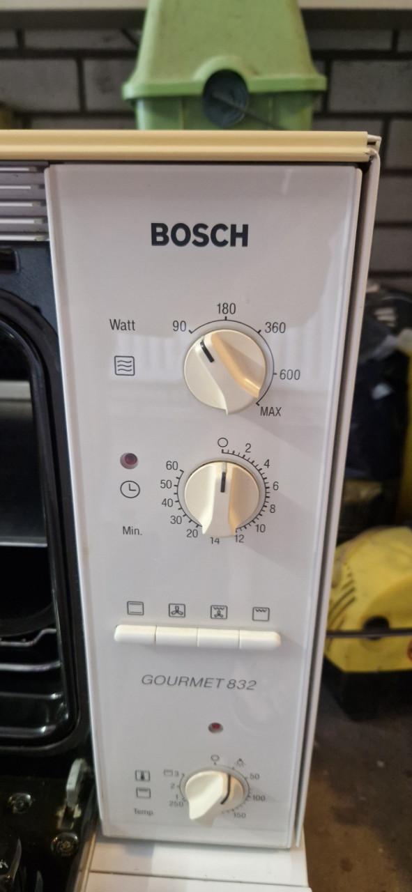COMBIMAGNETRON/OVEN INBOUW BOSCH