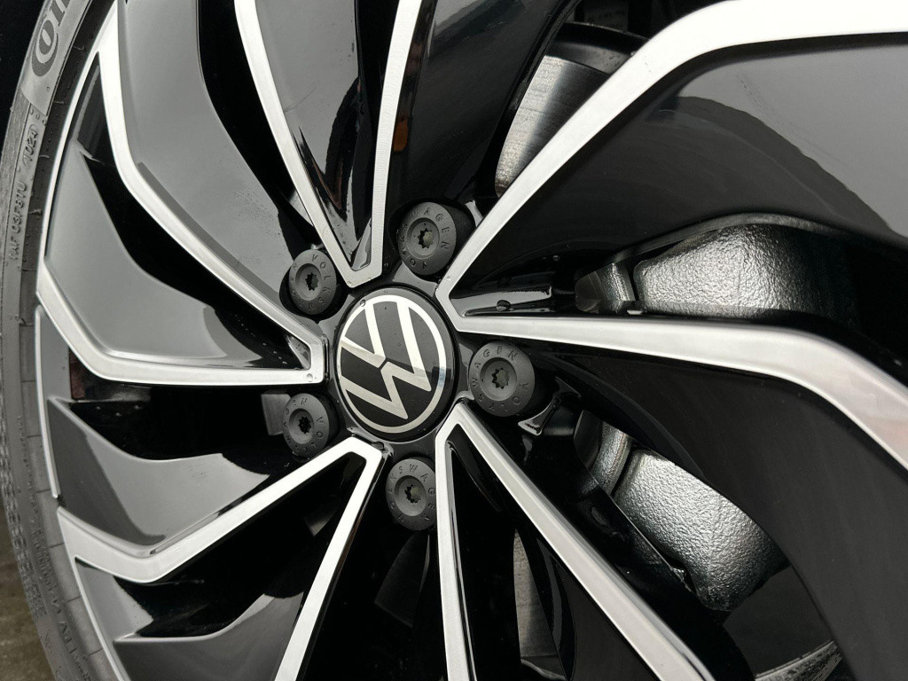 Volkswagen Golf variant 1.5 etsi life business dsg7 130pk