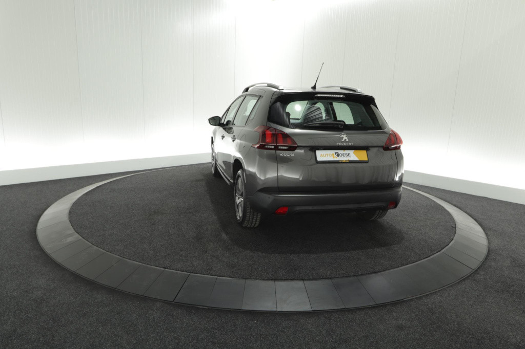 Peugeot 2008 puretech 82 signature | camera | apple carplay | parkeersensor