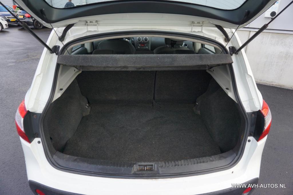 Nissan Qashqai 2.0 acenta