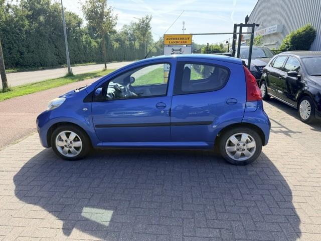 Peugeot 107 1.0-12v sublime