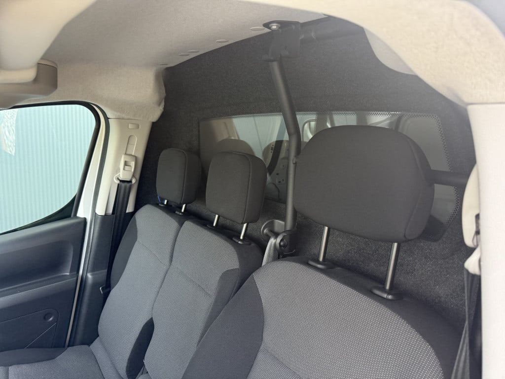 Peugeot Partner 120 1.6 bluehdi 75 l1 premium pack 3-zitter