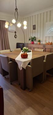 Eethoek met stoelen