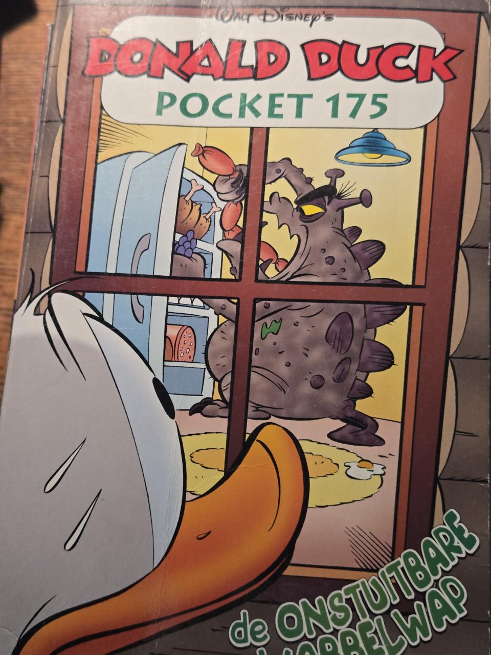 Donald Duck Pockets 12 stuks.  In nette gelezen staat.