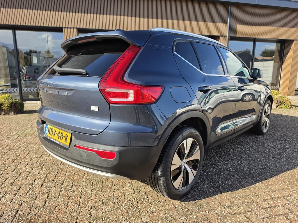 Volvo XC40 t5 inscription expression recharge plug-in hybrid 360° camera | 
