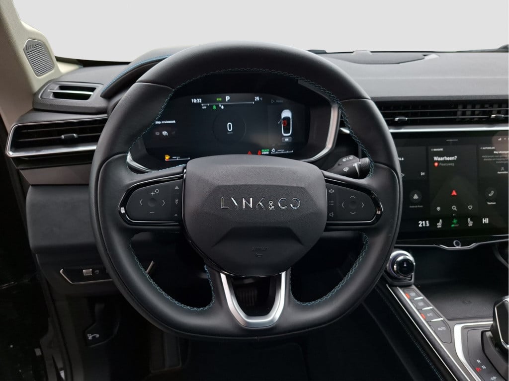 Lynk & Co 01 1.5 limited | panoramadak | automaat |