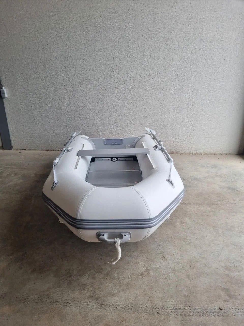 NIEUWE Rubberboot 3.2m incl. Yamaha 4pk buitenboordmotor kortstaart TOPSET!