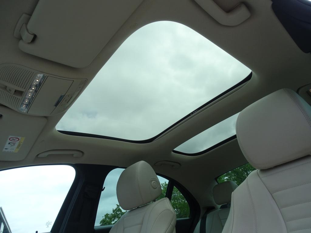 Mercedes-Benz E-Klasse 200 ambition | pano | ambient lighting | el. trekhaa