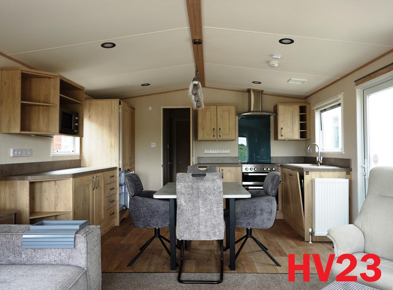 Keurig ABI chalet bouwjaar 2023 met 2 slk, dubbel glas en CV te koop