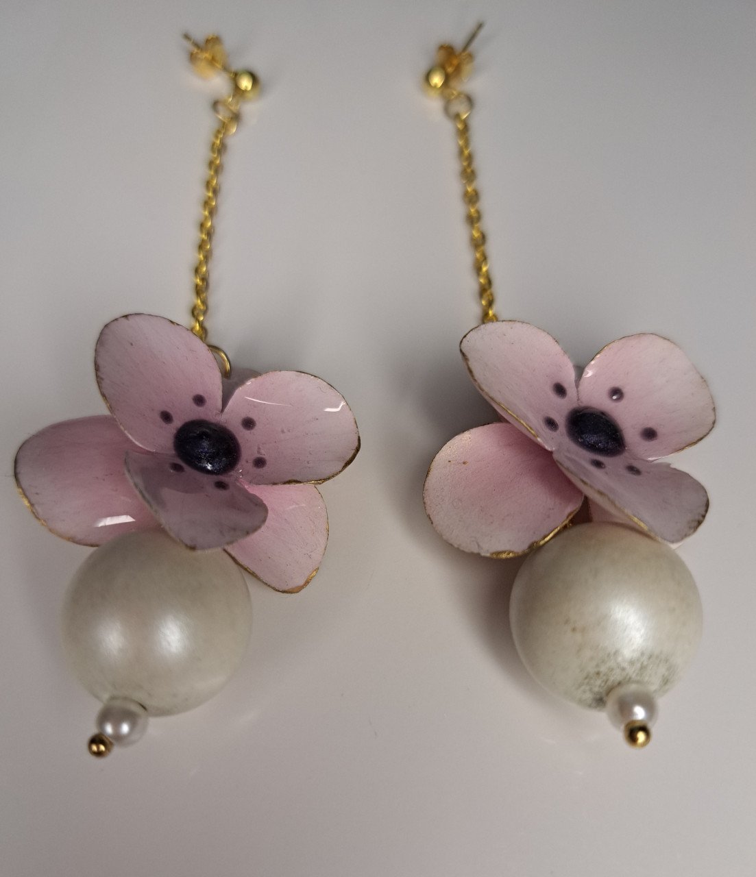 Floral – Vrolijke oorhangers met een speelse twist