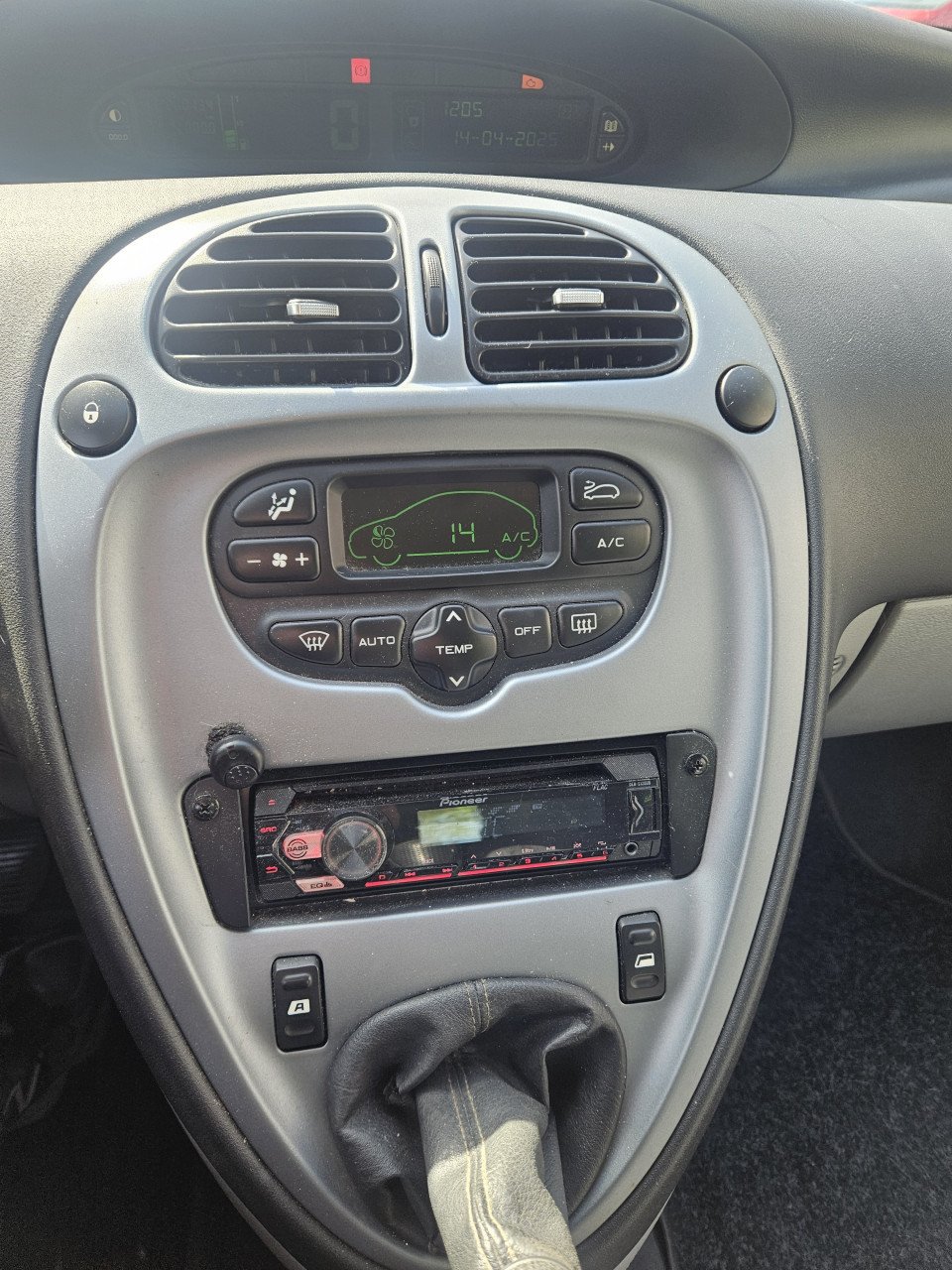 Te koop Citroën Xsara Picasso 1.6i Caractere