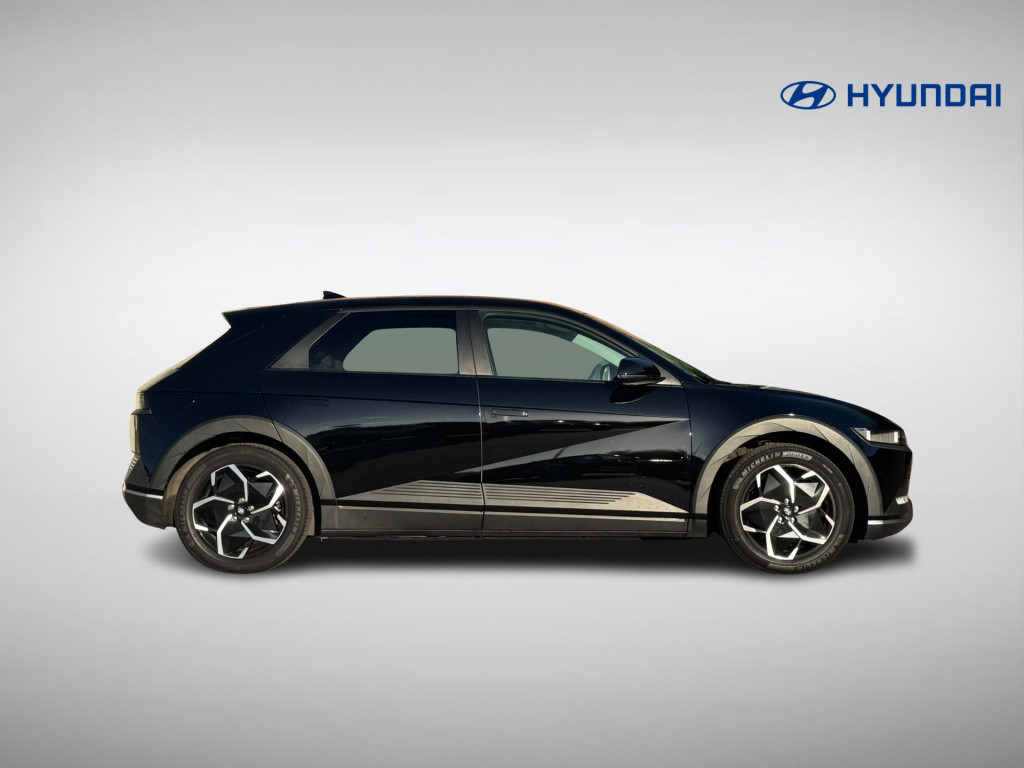 Hyundai Ioniq 5 connect+ 77.4 kwh + trekhaak!