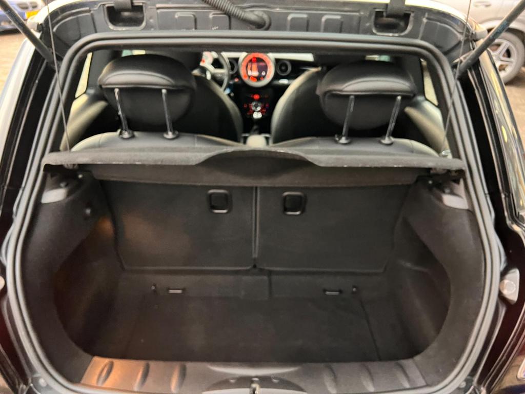 Mini Cooper mini 1.6 10 years ii, navigatie, leer, lm velgen enz...