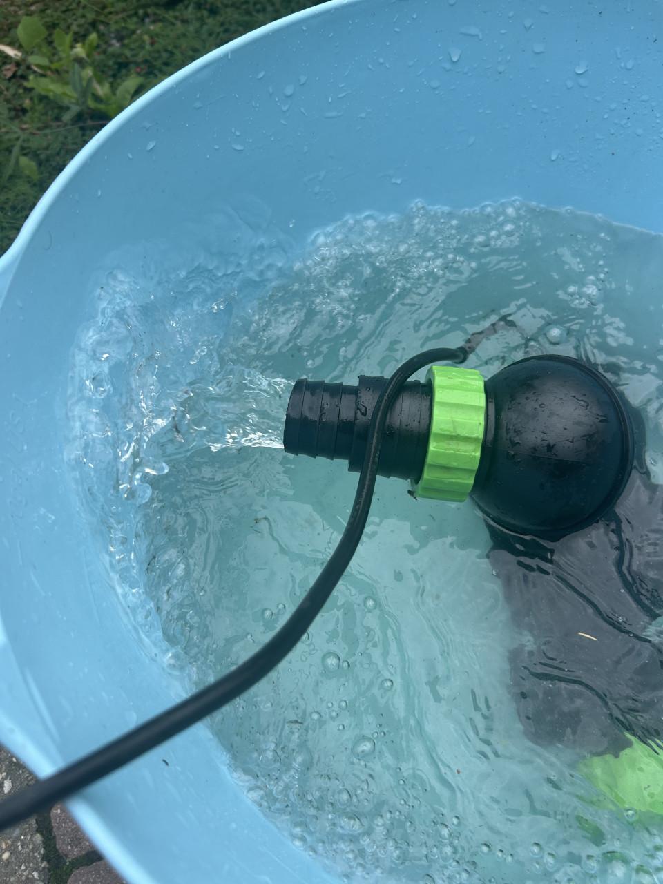 Te koop eco Vijverpomp verstelbaar zuinige en sterke Vijverpomp