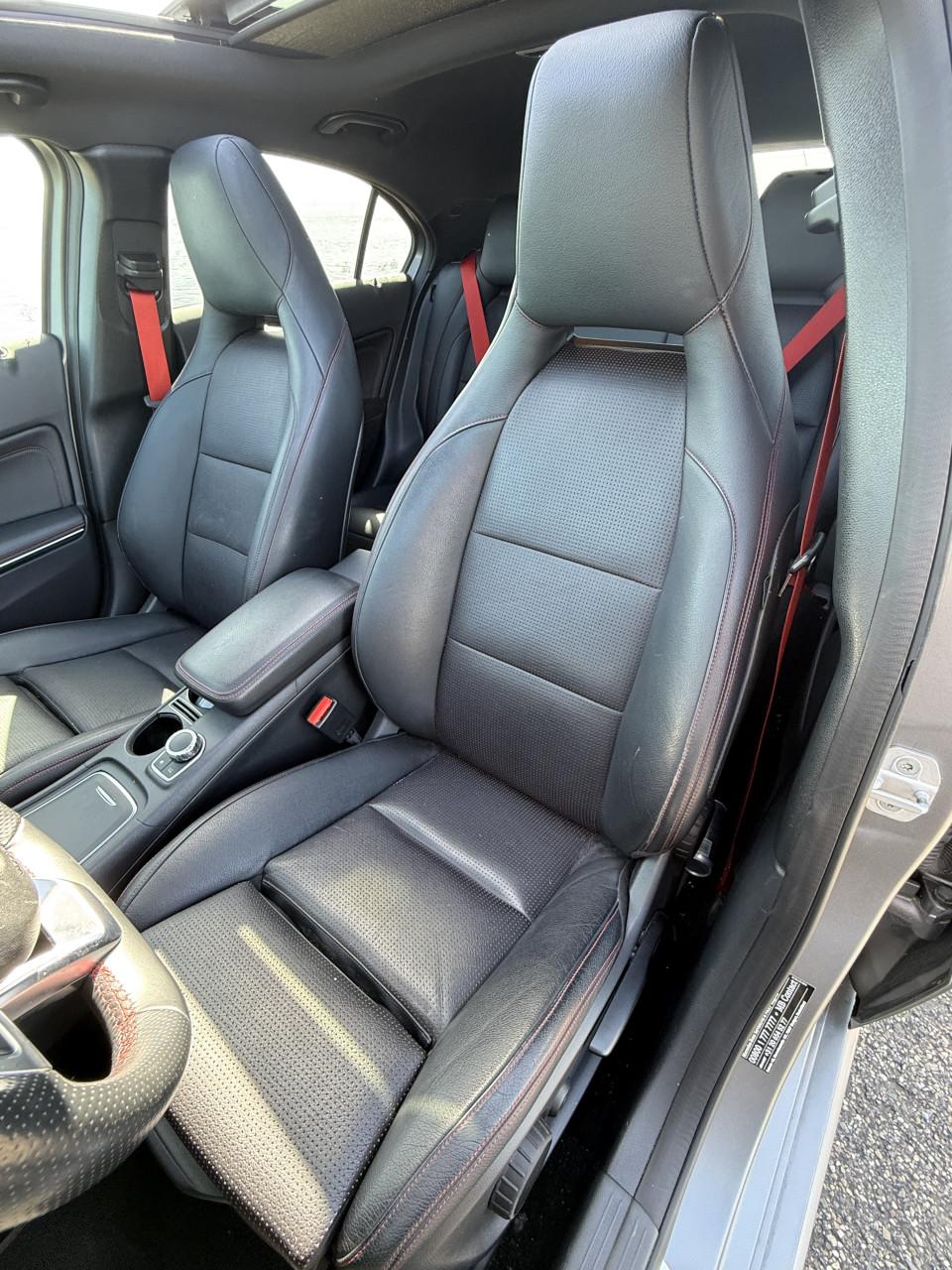 Matte Mercedes-Benz A-Klasse – AMG Styling | Automaat | Panoramadak